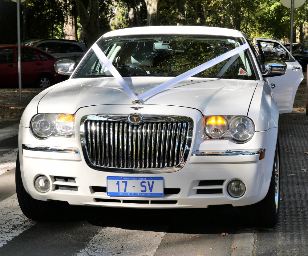 Wedding Car by cakemp55